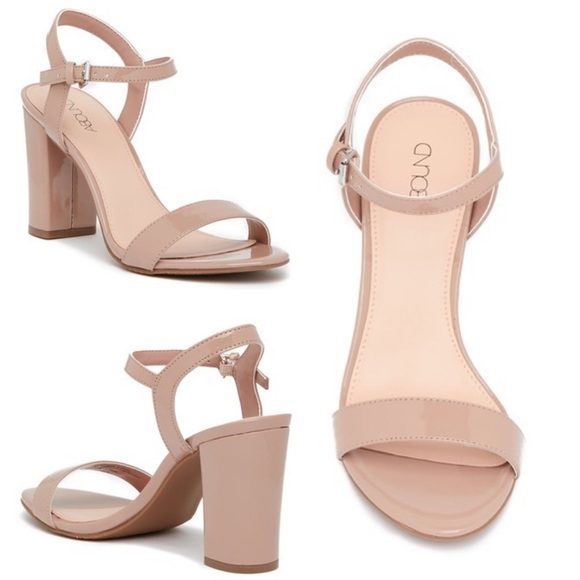 abound block heel sandal